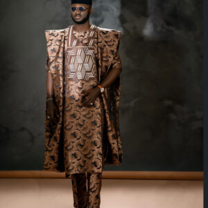 - Regal monochrome brown Agbada -
