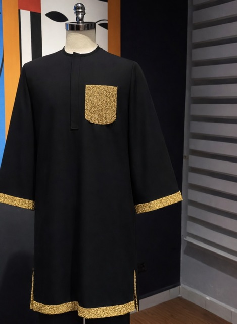 Black & Gold Regal Set - Image 5